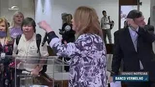 Banco vermelho: um símbolo de resistência contra a violência