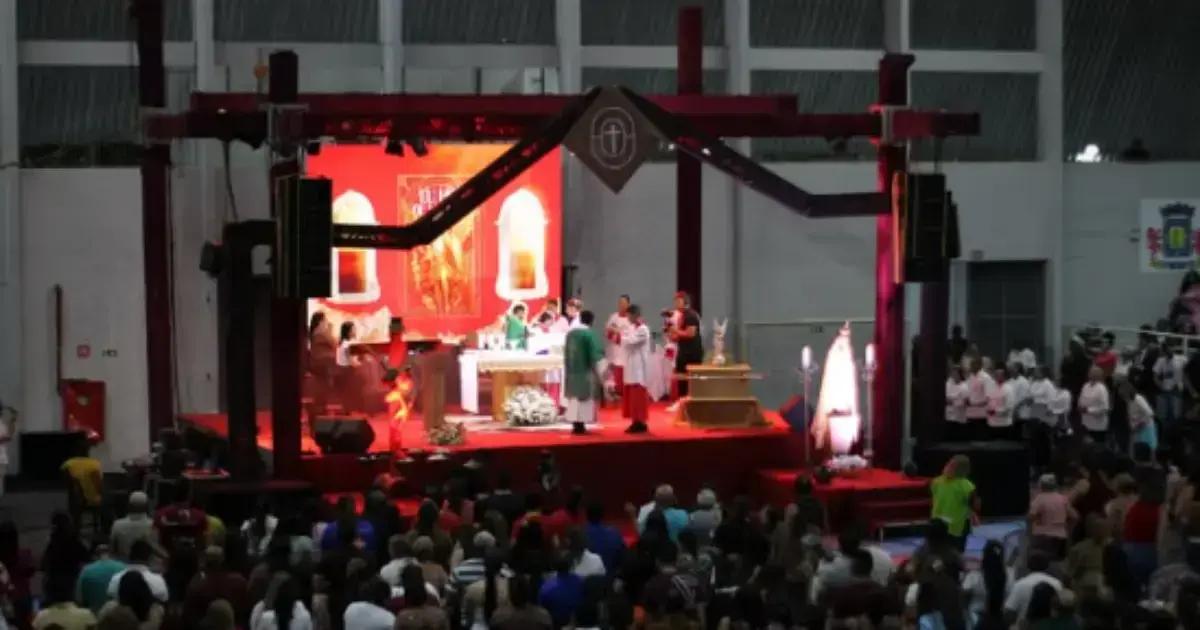 Denúncia de homofobia contra grupo católico gera polêmica no Ceará