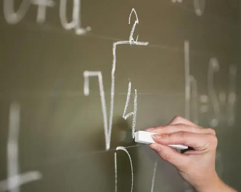 Prefeitura de Pontão RS abre seleção para professor de Matemática