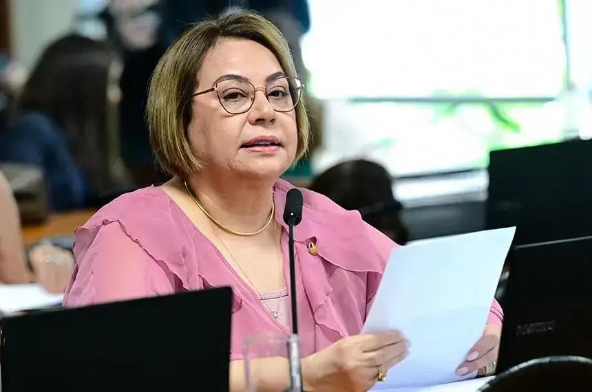 Semana Nacional de Cuidados com Gestantes e Mães é aprovada no Senado