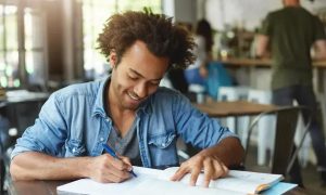 Fonte: Folha.qconcursos.com